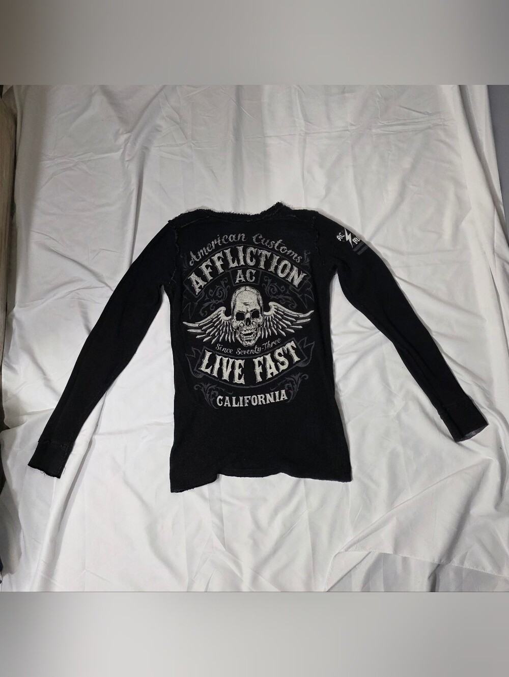 Affliction Y2K Men’s Black Reversible Long Sleeve Thermal Shirt